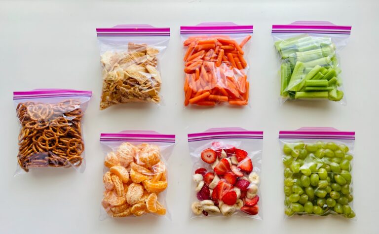 The Best Airplane Snacks In 2023: Delicious and Nutritious